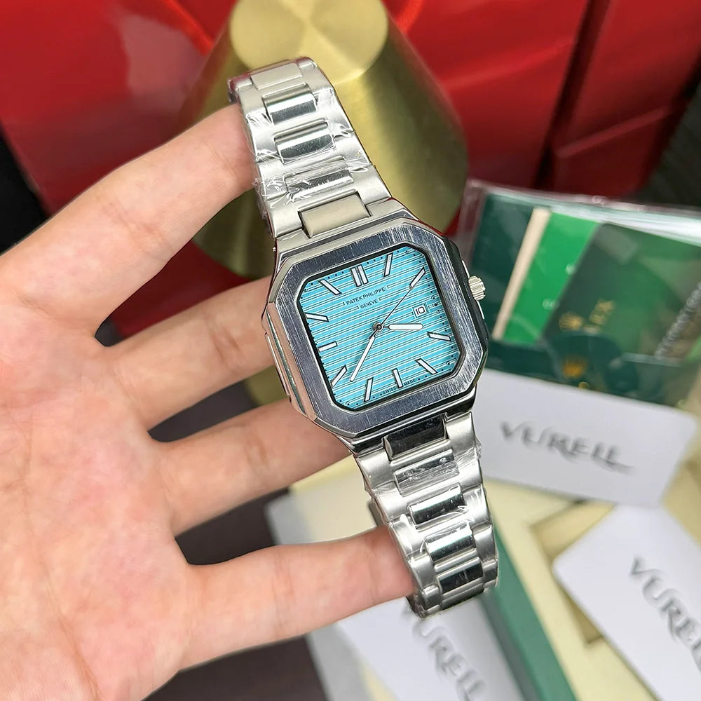 Patek Philippe - 40mm - Quartz