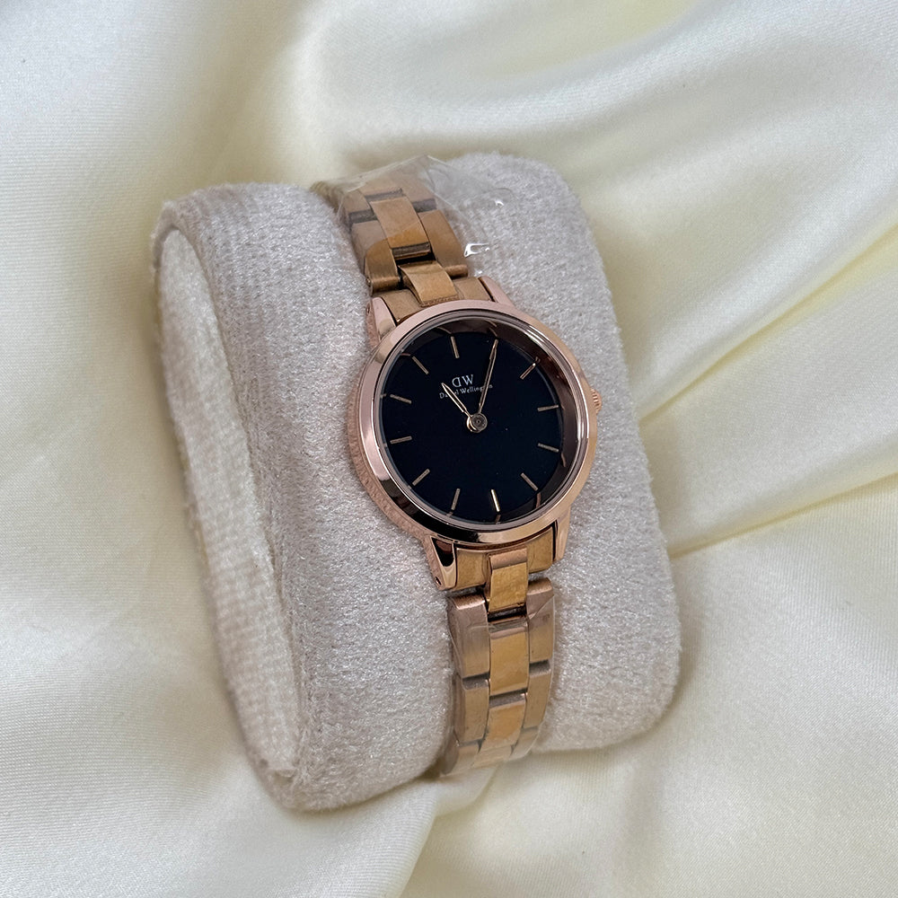 DW Watch Rose Gold (Black Dial)