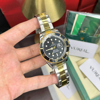 Rolex - 40mm - GMT
