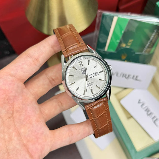 Tag Heuer - 40mm - Day & Date - Quartz
